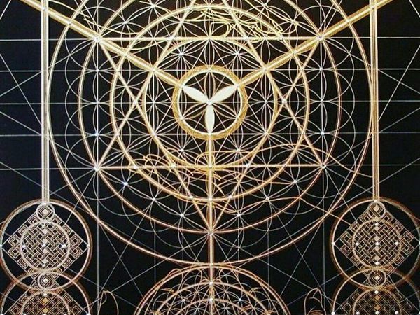 Starry Divinations: Sacred Geometry Ceremonies and Cosmic Awakening
